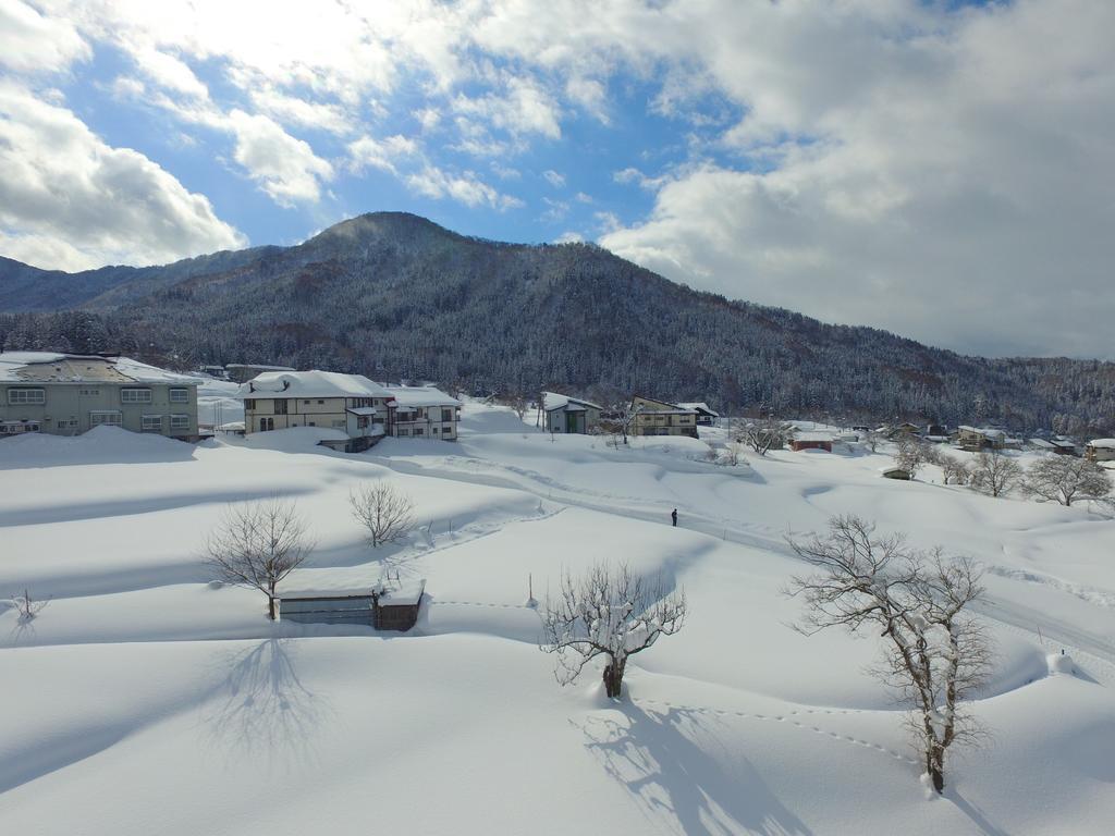 Jyonnobinayado Yoemu Hotel Nozawaonsen Eksteriør billede